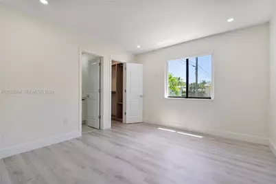 255 Grant Dr, Coral Gables, FL 33133 - Photo 19