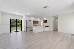 255 Grant Dr, Coral Gables, FL 33133 - Photo 31