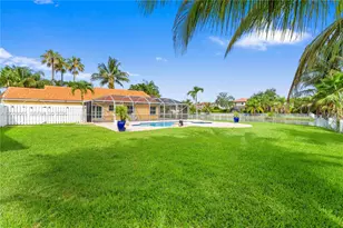1090 NW 192nd Ave, Pembroke Pines, FL 33029 - Photo 31