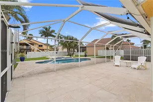 1090 NW 192nd Ave, Pembroke Pines, FL 33029 - Photo 23