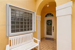 1090 NW 192nd Ave, Pembroke Pines, FL 33029 - Photo 29