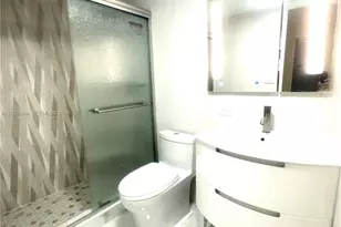 290 174th St, Sunny Isles Beach, FL 33160 - Photo 27