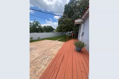 8370 SW 27th Ln #0, Miami, FL 33155 - Photo 15