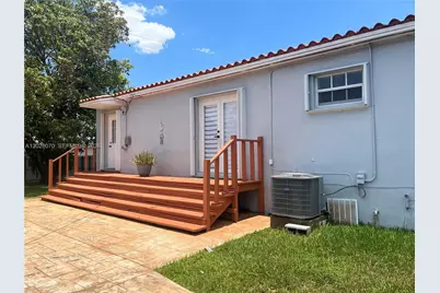 8370 SW 27th Ln #0, Miami, FL 33155 - Photo 17