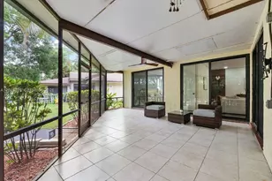 8149 Royal Palm Ct, Tamarac, FL 33321 - Photo 33