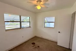 5608 Garfield St, Hollywood, FL 33021 - Photo 11
