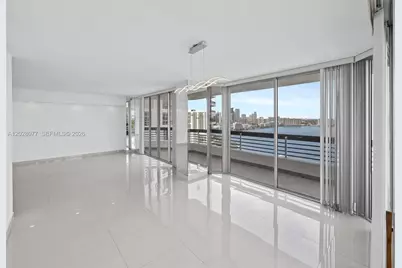 19195 NE 36th Ct #2705, Aventura, FL 33180 - Photo 7