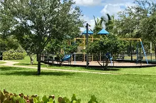 22541 SW 88th Pl, Cutler Bay, FL 33190 - Photo 5