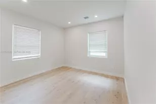 1430 SW 32nd Ct, Fort Lauderdale, FL 33315 - Photo 23