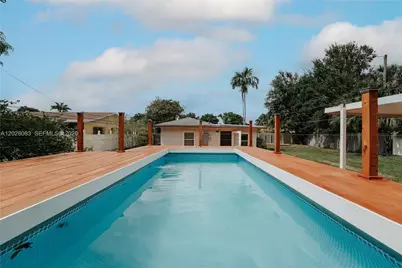 1430 SW 32nd Ct, Fort Lauderdale, FL 33315 - Photo 3