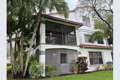 401 SW 158th Ter #206, Pembroke Pines, FL 33027 - Photo 1