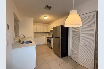 401 SW 158th Ter #206, Pembroke Pines, FL 33027 - Photo 17