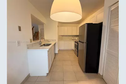 401 SW 158th Ter #206, Pembroke Pines, FL 33027 - Photo 15