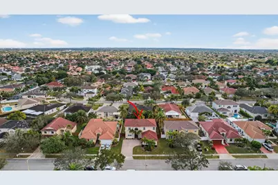 19018 NW 23rd Pl, Pembroke Pines, FL 33029 - Photo 17