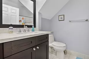 19018 NW 23rd Pl, Pembroke Pines, FL 33029 - Photo 5