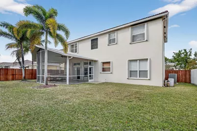 19018 NW 23rd Pl, Pembroke Pines, FL 33029 - Photo 13
