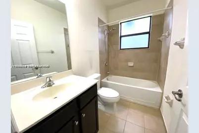 15415 SW 175th St, Miami, FL 33187 - Photo 9