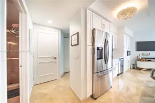 4779 Collins Ave, Miami Beach, FL 33140 - Photo 29