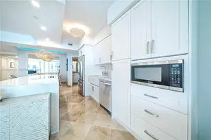4779 Collins Ave, Miami Beach, FL 33140 - Photo 13