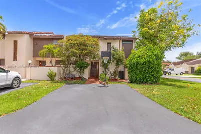 9055 SW 149th Pl, Miami, FL 33196 - Photo 1