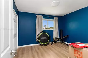 9055 SW 149th Pl, Miami, FL 33196 - Photo 9