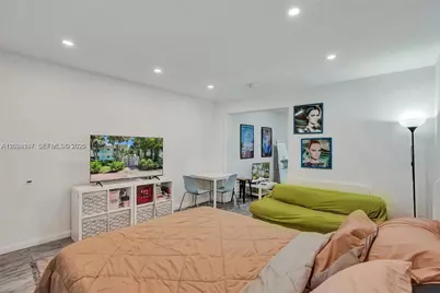 911 Meridian Ave #104, Miami Beach, FL 33139 - Photo 1