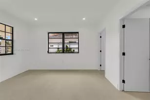 10721 SW 149th Terrace, Miami, FL 33176 - Photo 15