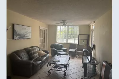 1280 S Alhambra Cir #2201, Coral Gables, FL 33146 - Photo 1