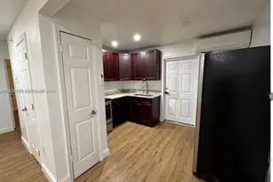 813 W Jefferson St, Orlando, FL 32805 - Photo 1