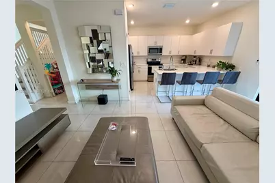 11445 W 33rd Ln, Hialeah, FL 33018 - Photo 15