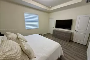 11445 W 33rd Ln, Hialeah, FL 33018 - Photo 35
