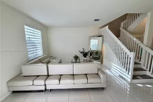 11445 W 33rd Ln, Hialeah, FL 33018 - Photo 5