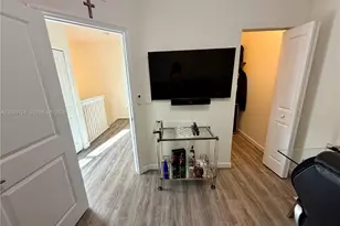 11445 W 33rd Ln, Hialeah, FL 33018 - Photo 29