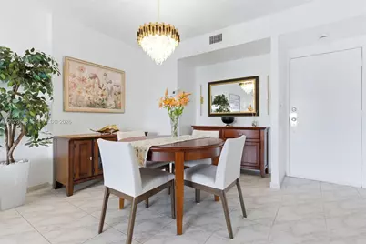 4330 Hillcrest Dr #916, Hollywood, FL 33021 - Photo 3