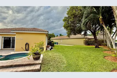21161 SW 88th Ct, Cutler Bay, FL 33189 - Photo 5