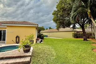21161 SW 88th Ct, Cutler Bay, FL 33189 - Photo 5