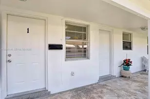2627 Lincoln St, Hollywood, FL 33020 - Photo 11