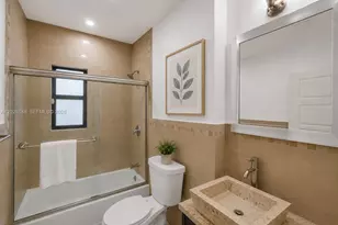 549 NE 12th Ave, Fort Lauderdale, FL 33301 - Photo 11