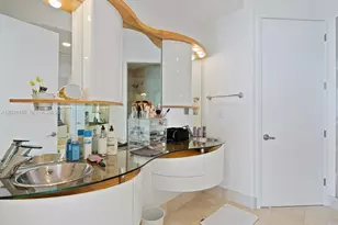 18101 Collins Ave, Sunny Isles Beach, FL 33160 - Photo 23