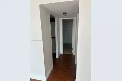 600 NE 36th St #516, Miami, FL 33137 - Photo 5