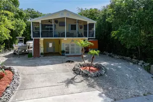 411 Mahogany Ave, Key Largo, FL 33037 - Photo 1