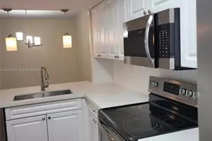8580 SW 212th St, Cutler Bay, FL 33189 - Photo 33