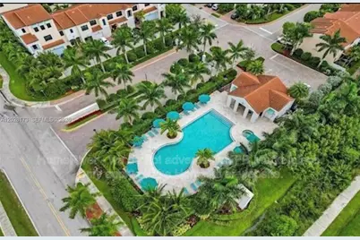 20975 NW 1st Ct, Pembroke Pines, FL 33029 - Photo 25