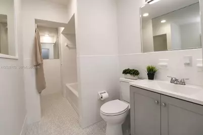 10730 SW 52nd Ter, Miami, FL 33165 - Photo 13