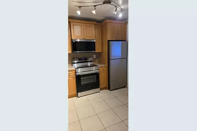 1072 NW 106th Ter #205, Pembroke Pines, FL 33026 - Photo 9