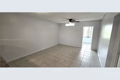 5335 NW 10th Ct #307, Plantation, FL 33313 - Photo 9