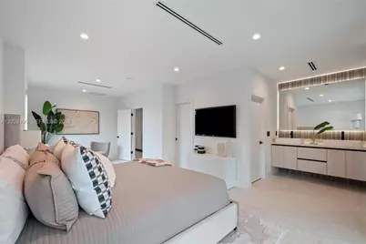 2937 SW 21st St, Miami, FL 33145 - Photo 15