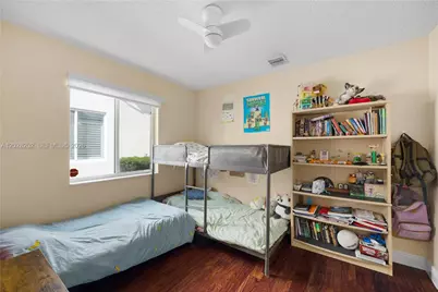 1413 Majesty Ter, Weston, FL 33327 - Photo 35