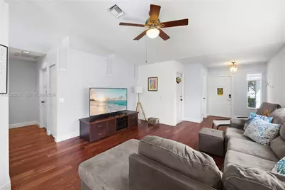 1413 Majesty Ter, Weston, FL 33327 - Photo 15