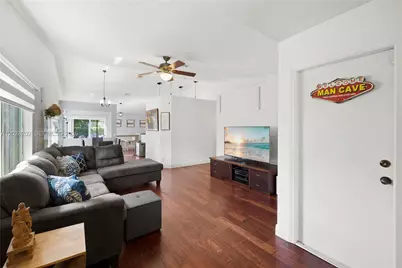 1413 Majesty Ter, Weston, FL 33327 - Photo 13
